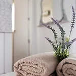 Appartement Alfaros *