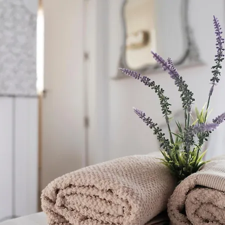 アパート Alfaros *